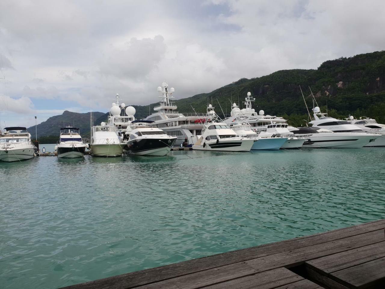 Bay 4 Eden Island Daire Dış mekan fotoğraf